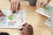 Comunidades de propietarios: relación con entidades y contratación financiera